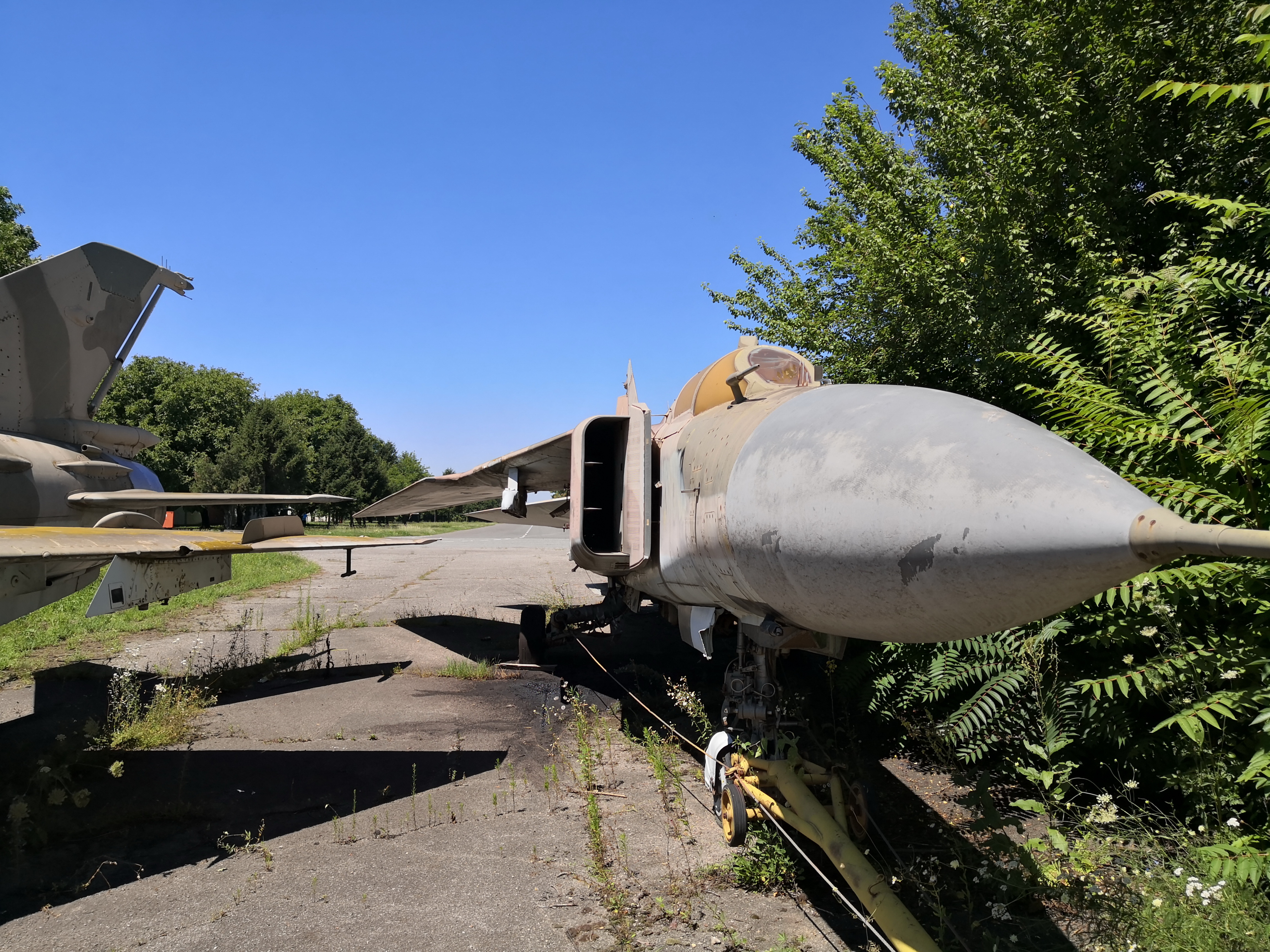 mig-23-img-05-mycity-military